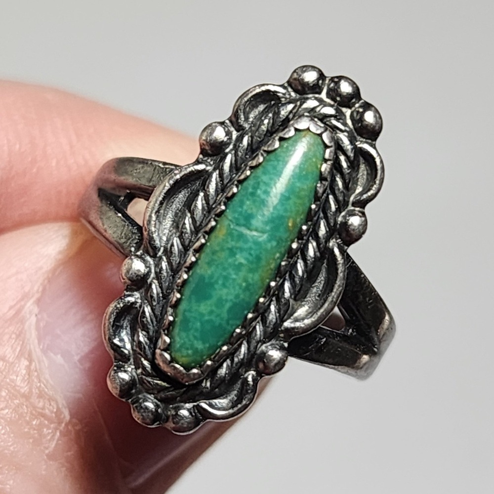 Vintage Sterling Silver Turquoise Marquise Ring Southwestern Size 5.75